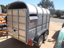 Calf/Sheep/Alpaca Trailer