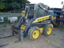 New Holland Skid Steer